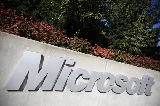 ,Microsoft,传微软高管贝茨和雷勒即将离职