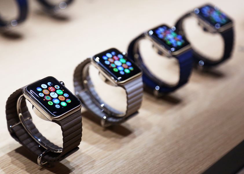 ,Apple,大约40%苹果手机用户想购买Apple Watch