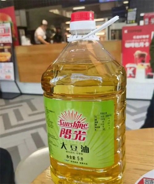 多家肯德基门店被立案调查 天津多家肯德基使用转基因大豆油未明示